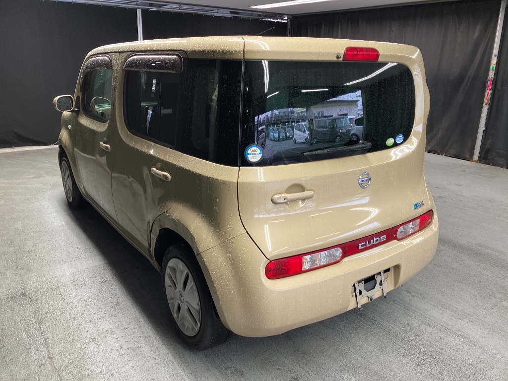 NISSAN CUBE