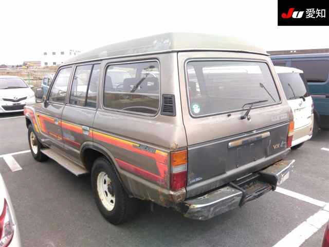 TOYOTA LAND CRUISER