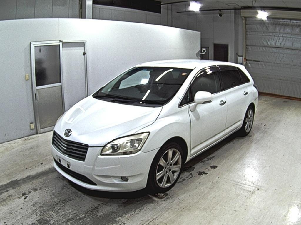 TOYOTA MARK X ZIO