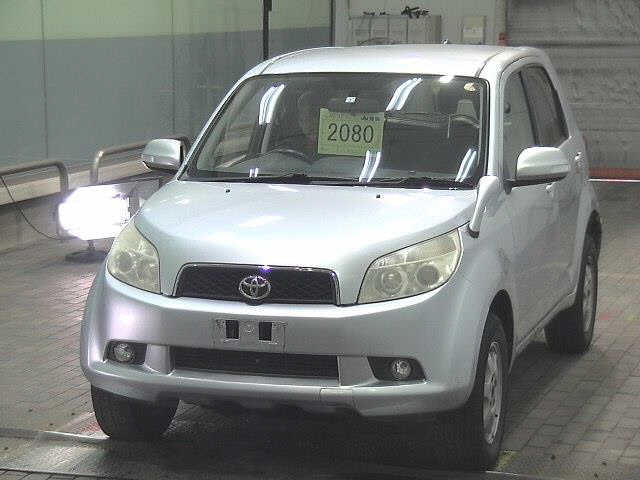 TOYOTA RUSH