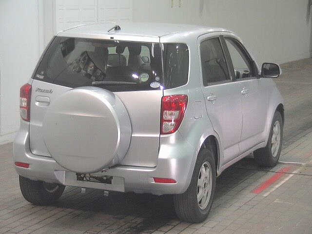 TOYOTA RUSH