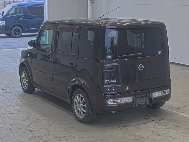 NISSAN CUBE