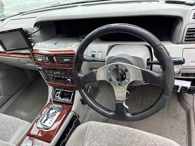 NISSAN GLORIA