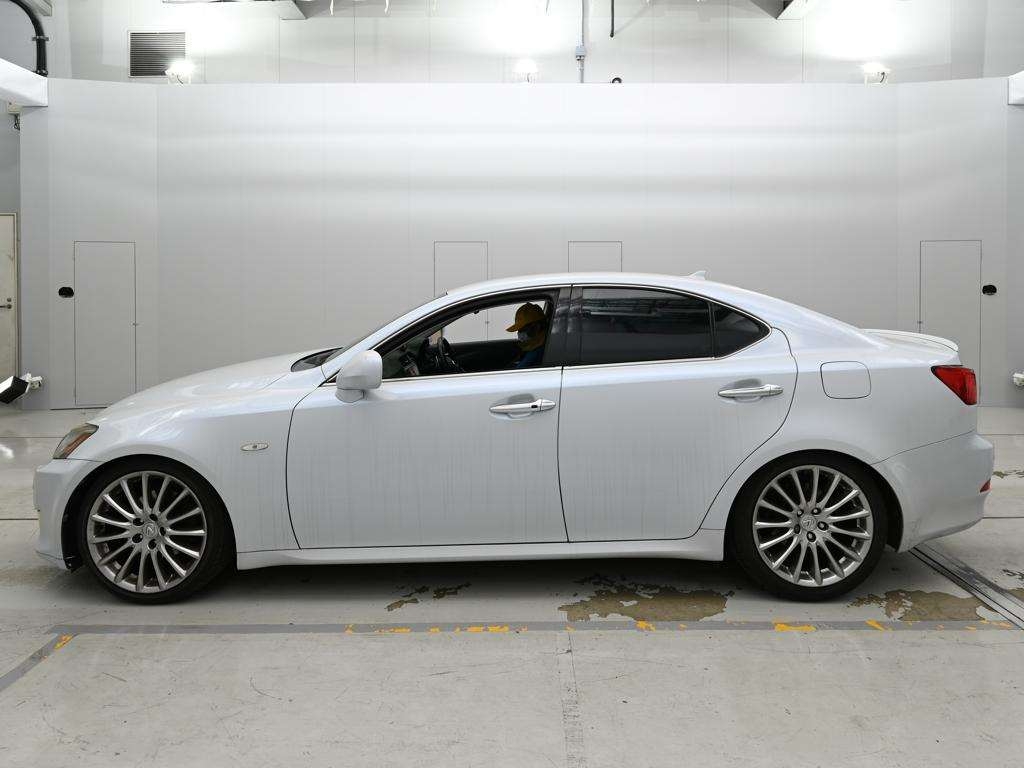 LEXUS IS250