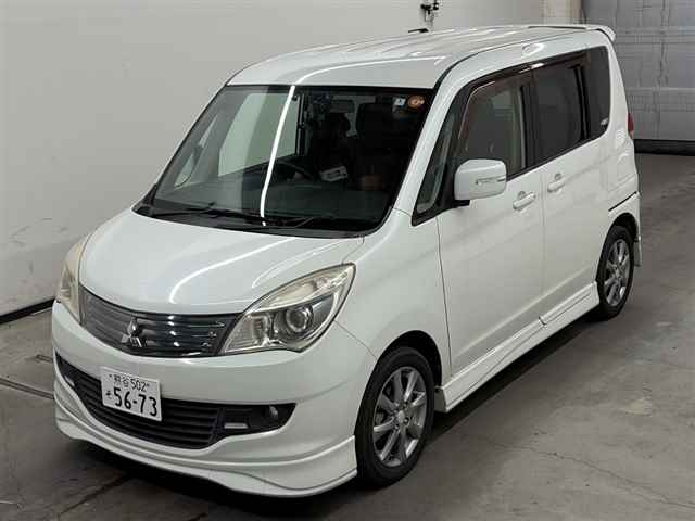 MITSUBISHI DELICA D:2