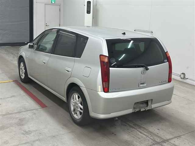 TOYOTA OPA