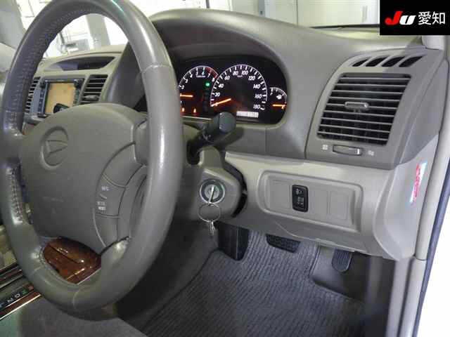 DAIHATSU ALTIS