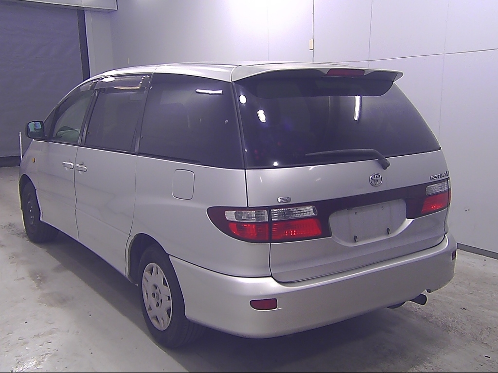TOYOTA ESTIMA