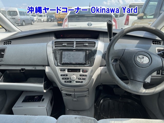 TOYOTA OPA