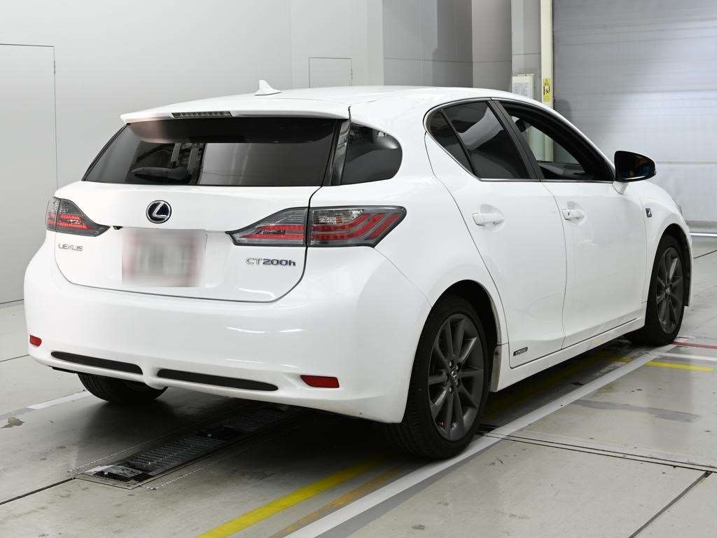 LEXUS CT200H