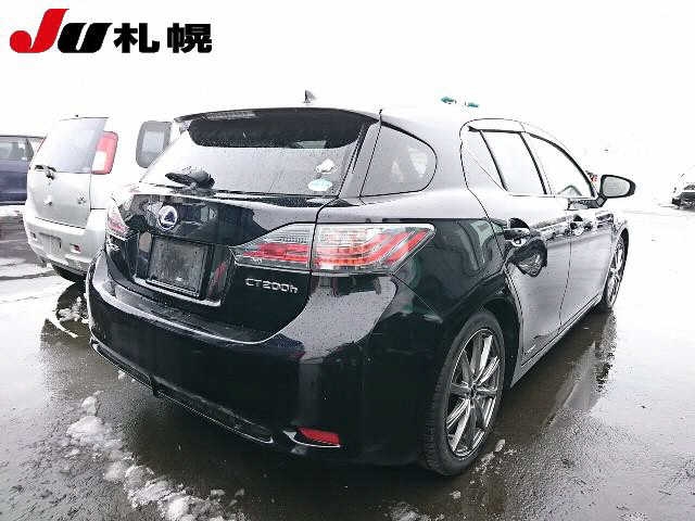 LEXUS CT200H