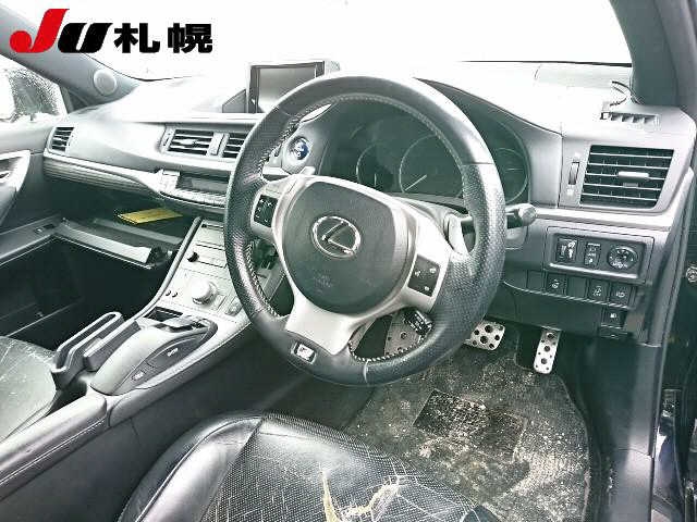 LEXUS CT200H