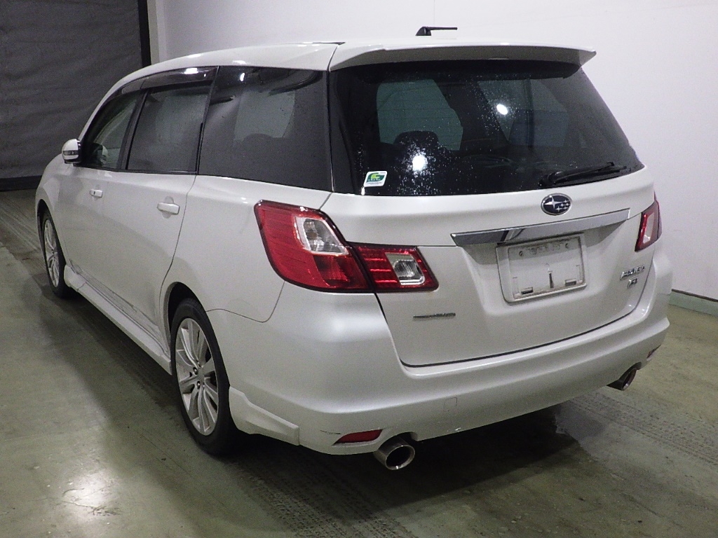 SUBARU EXIGA