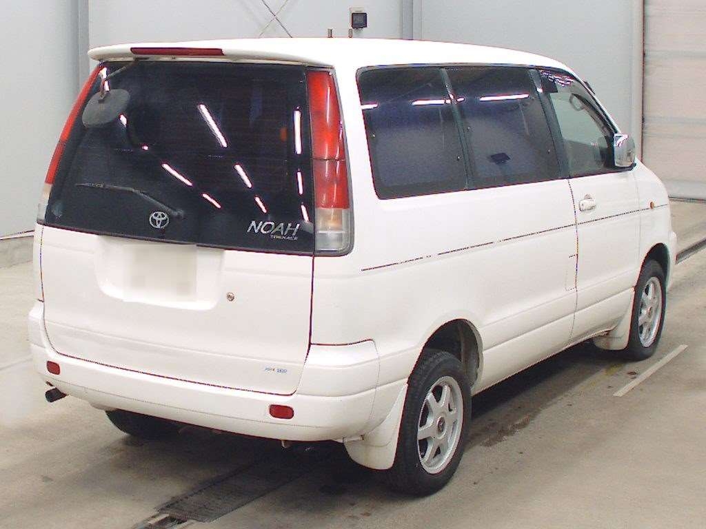 TOYOTA TOWN ACE NOAH