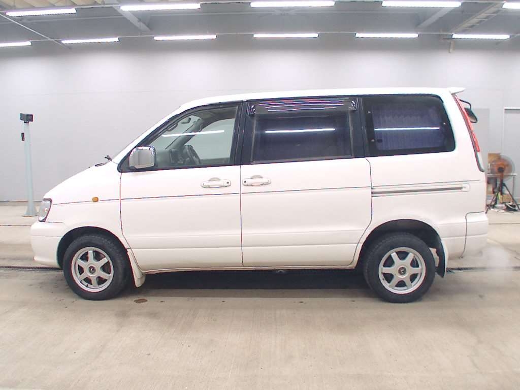 TOYOTA TOWN ACE NOAH