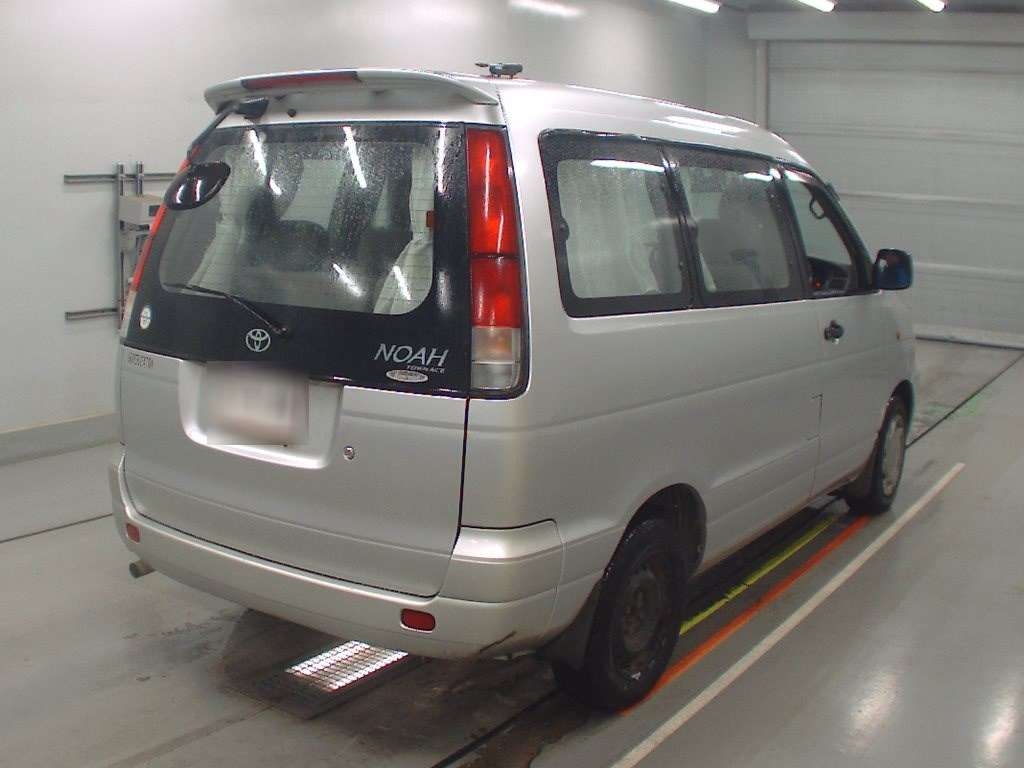 TOYOTA TOWN ACE NOAH