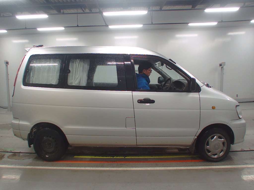 TOYOTA TOWN ACE NOAH