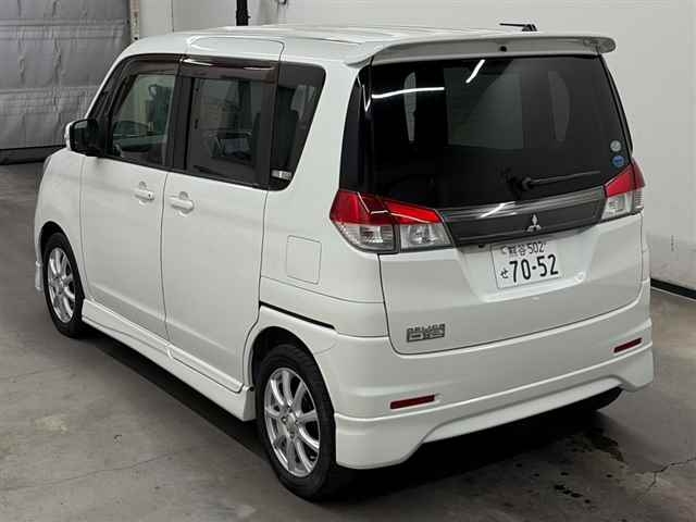 MITSUBISHI DELICA D:2