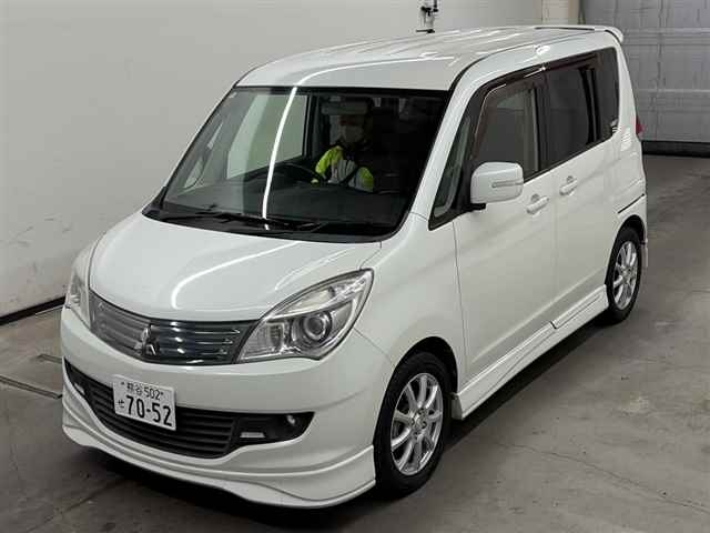 MITSUBISHI DELICA D:2
