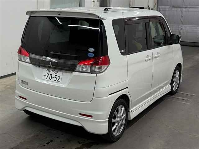 MITSUBISHI DELICA D:2