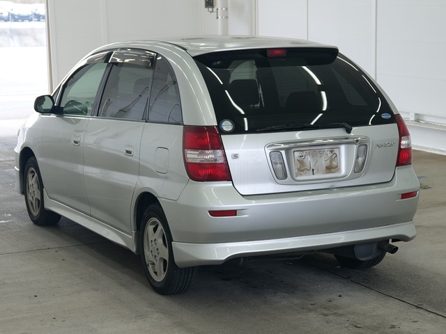 TOYOTA NADIA