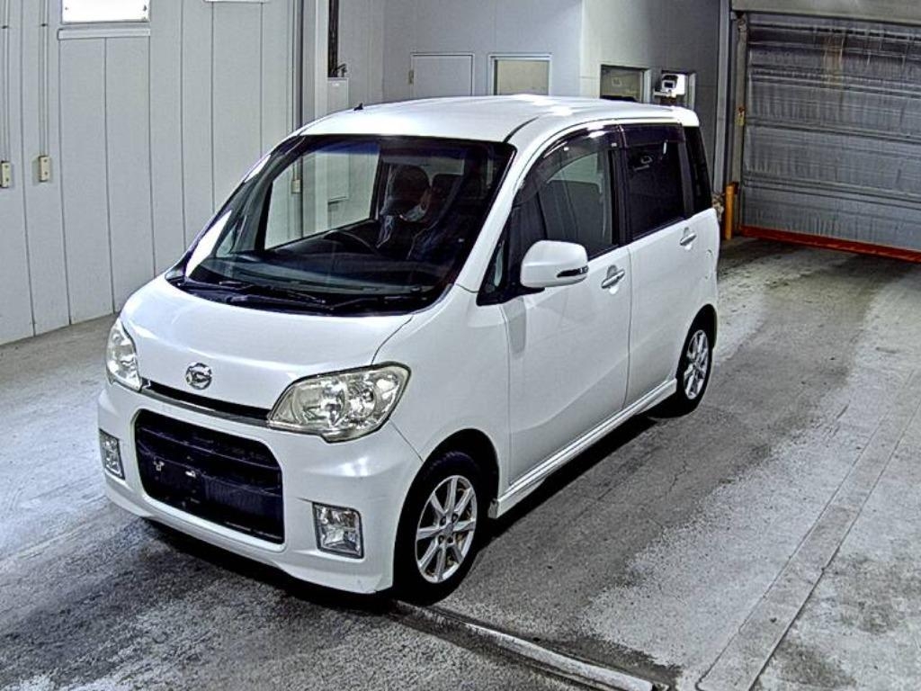DAIHATSU TANTO EXE