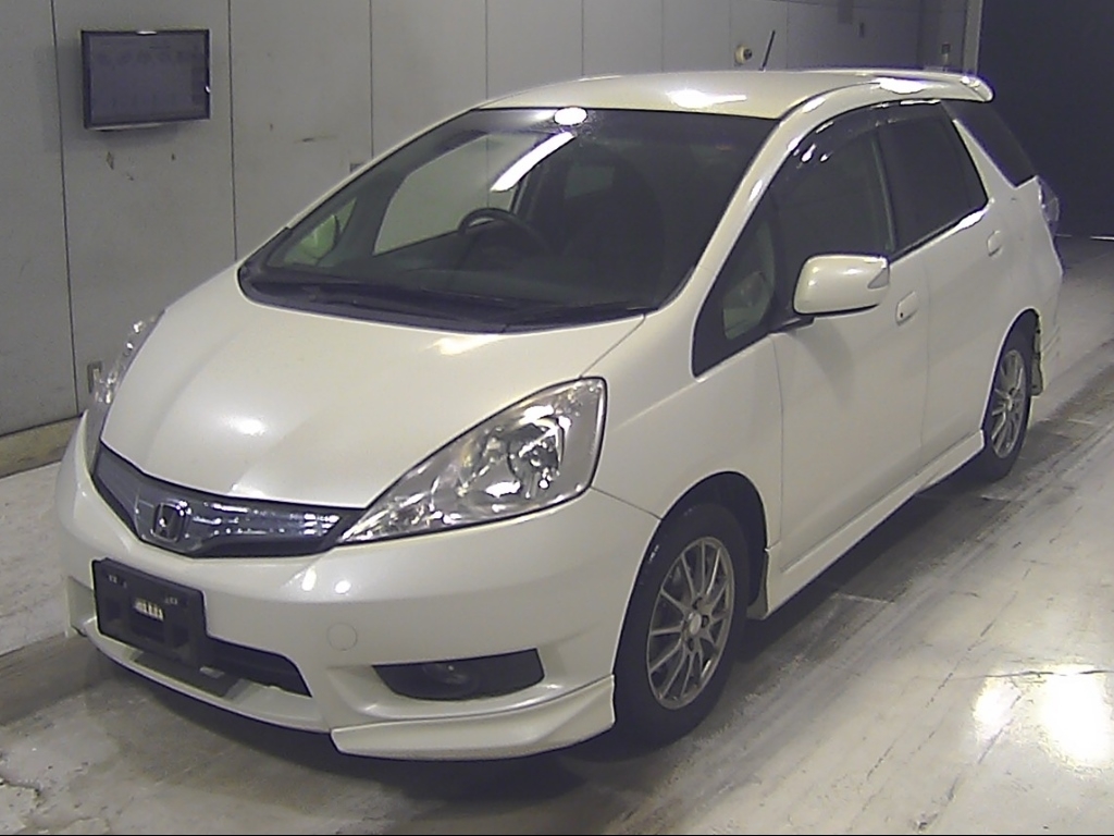 HONDA FIT SHUTTLE
