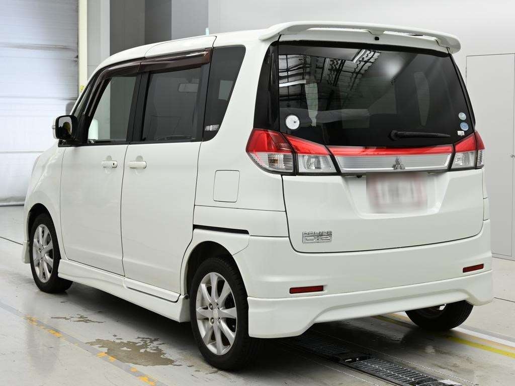 MITSUBISHI DELICA D:2