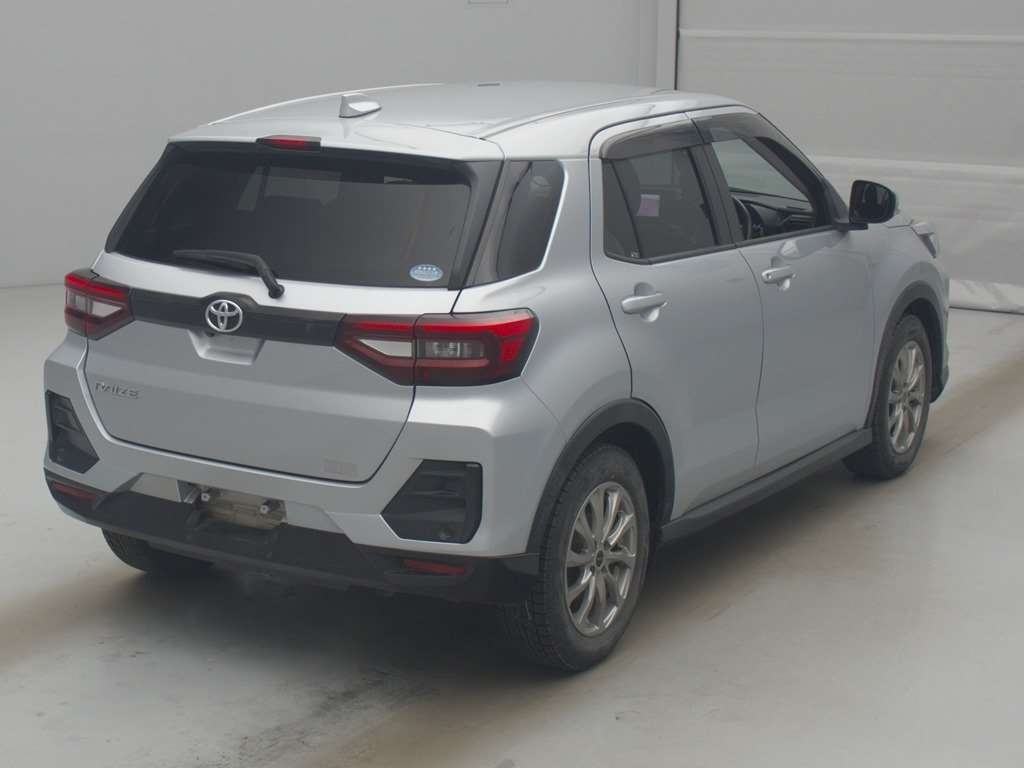 TOYOTA RAIZE