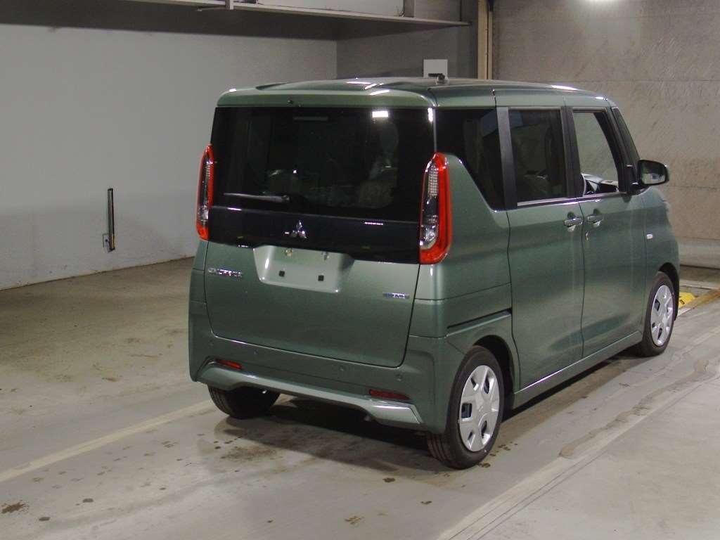 MITSUBISHI EK SPACE