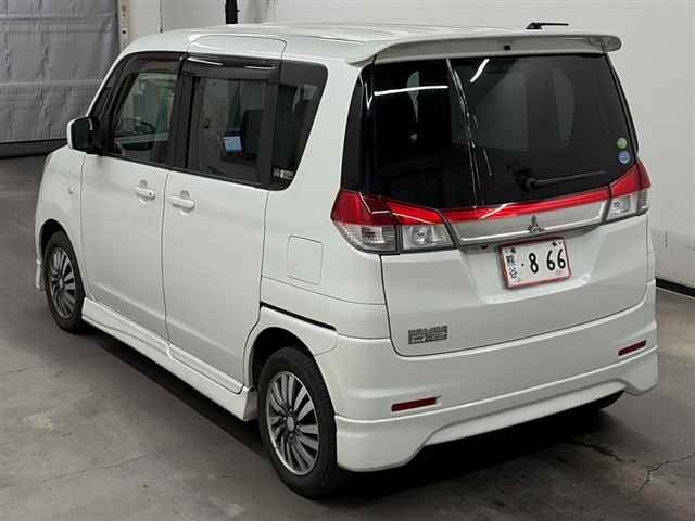 MITSUBISHI DELICA D:2
