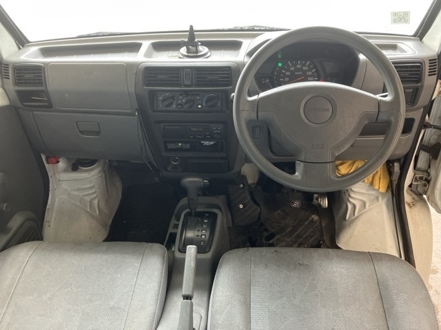 NISSAN CLIPPER