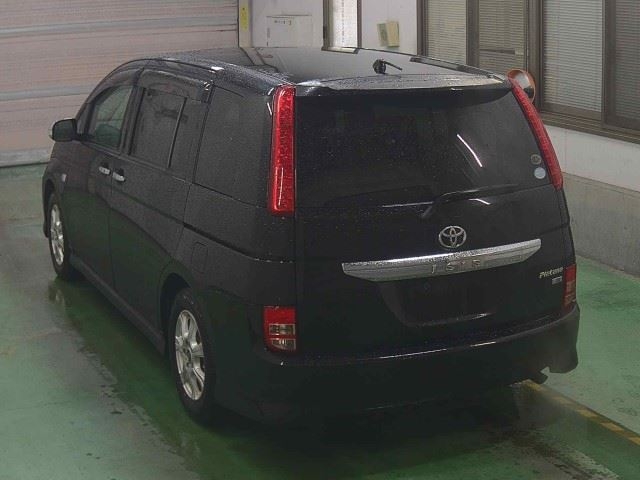 TOYOTA ISIS