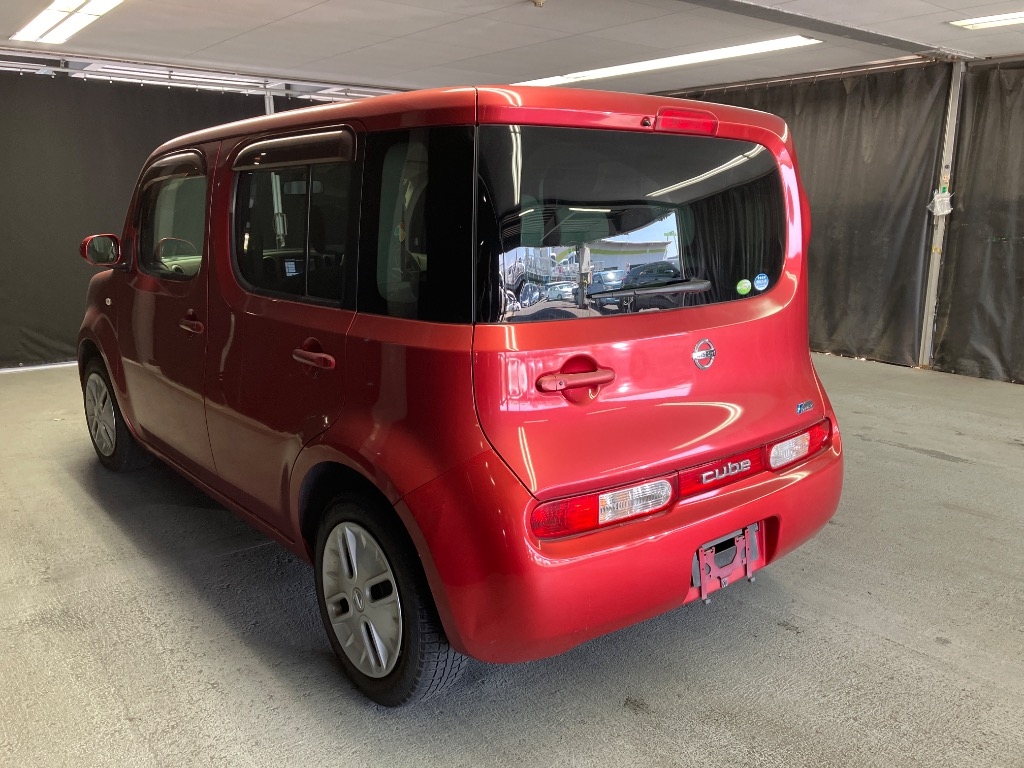 NISSAN CUBE
