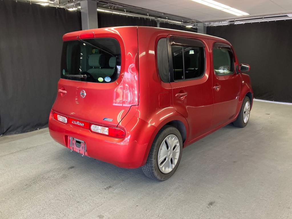 NISSAN CUBE