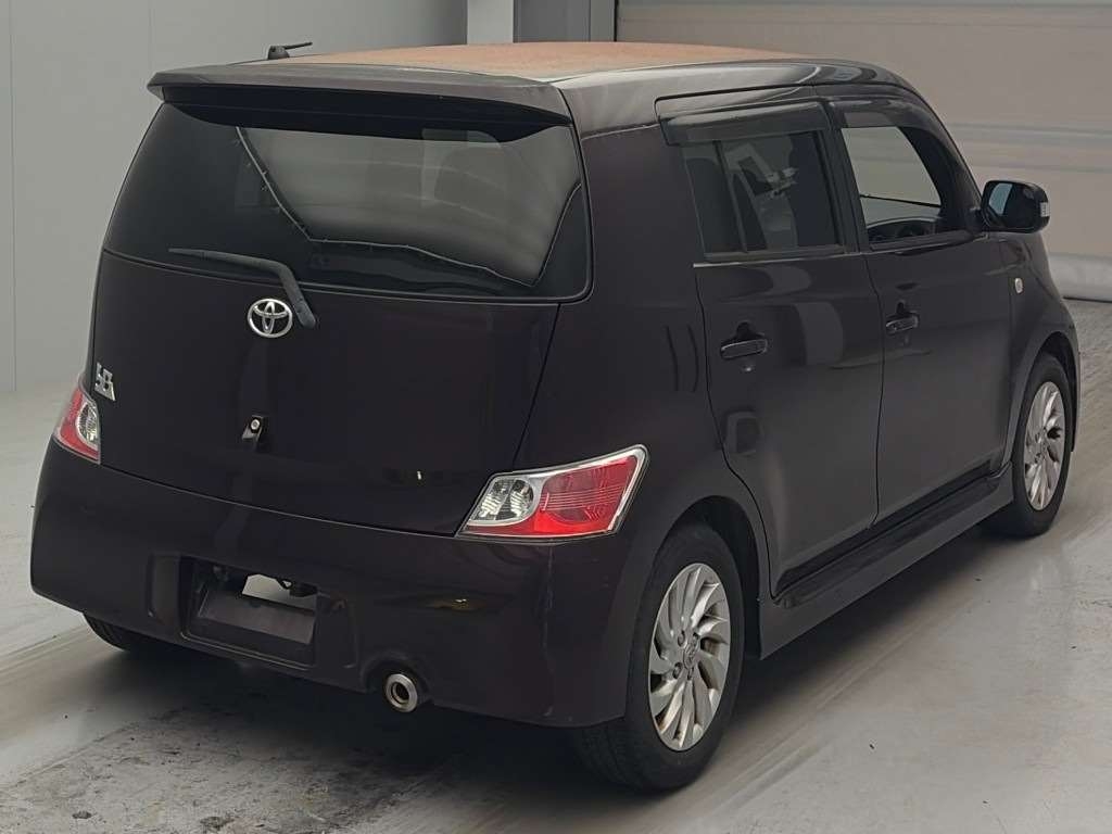 TOYOTA BB