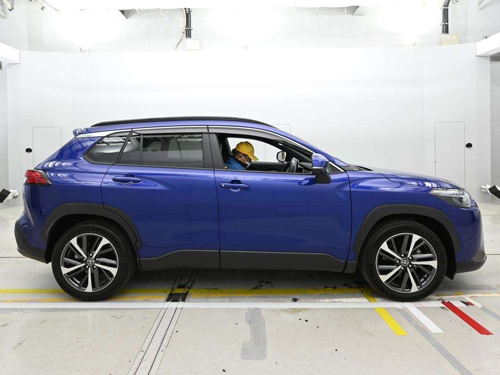 TOYOTA COROLLA CROSS