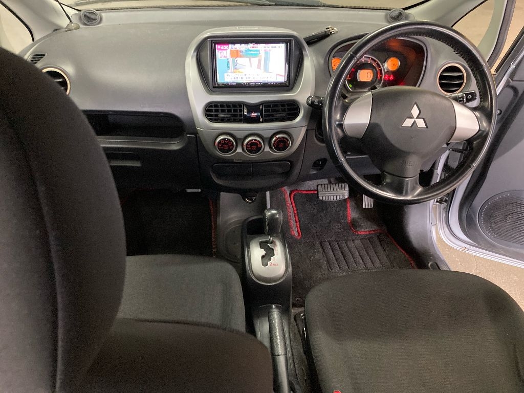 MITSUBISHI I