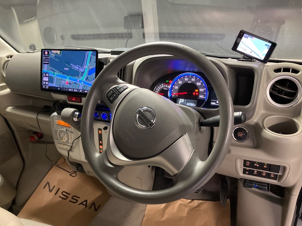 NISSAN NV100 CLIPPER