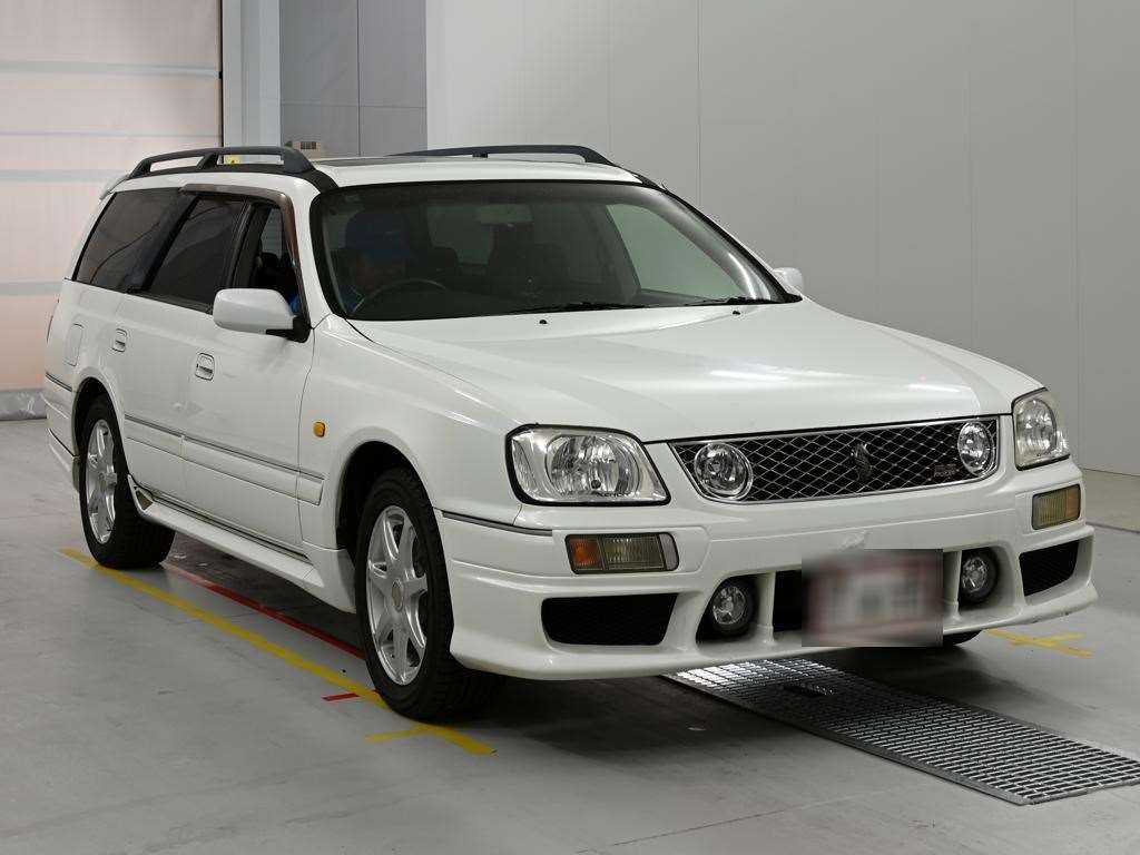 NISSAN STAGEA