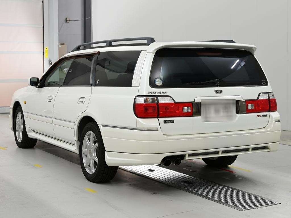 NISSAN STAGEA