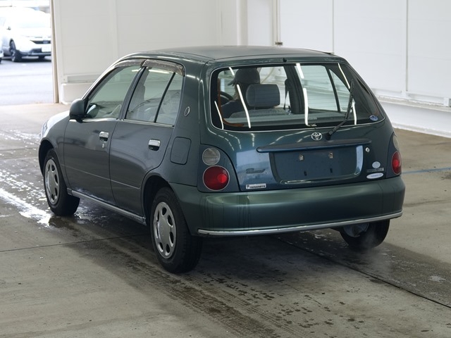 TOYOTA STARLET