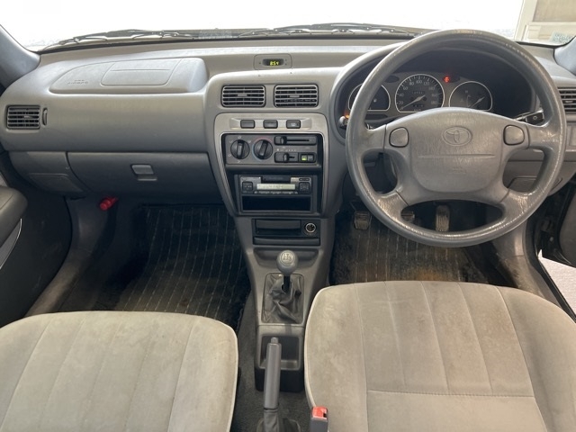 TOYOTA STARLET