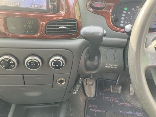 TOYOTA TOWN ACE NOAH