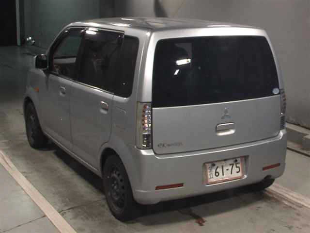 MITSUBISHI EK WAGON