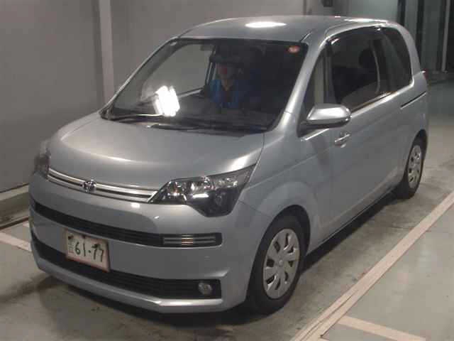 TOYOTA SPADE