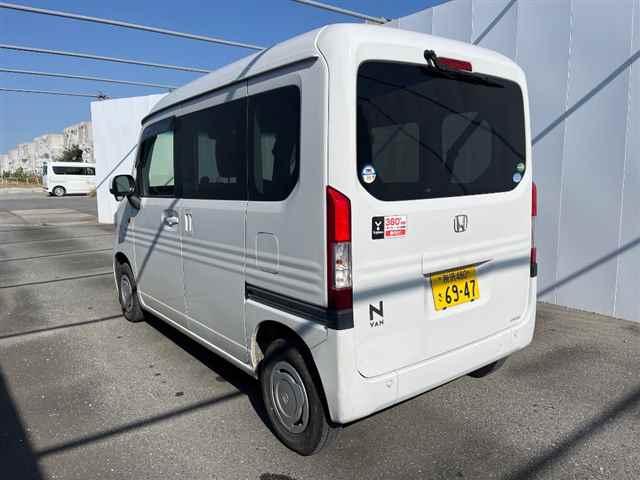 HONDA N-VAN