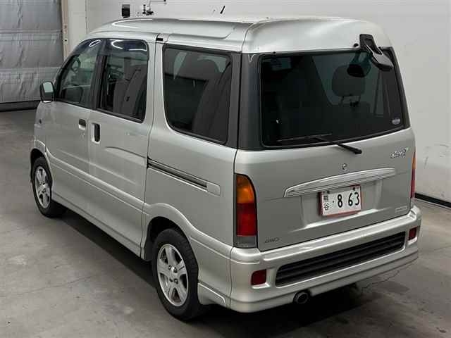 DAIHATSU ATRAI7