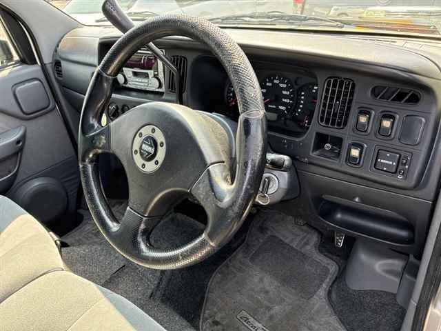 DAIHATSU ATRAI7