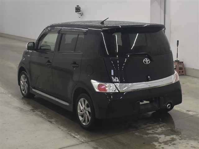 TOYOTA BB